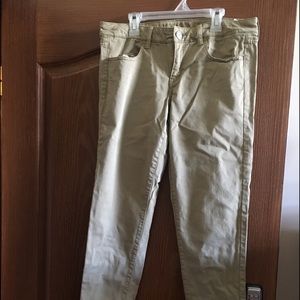 American eagle khaki pants